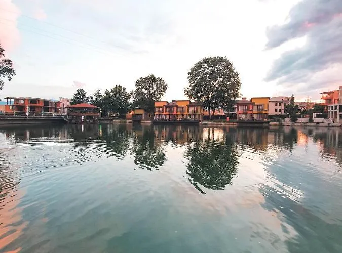 Θέρετρο Waterside