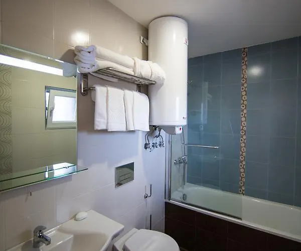 Waterside Θέρετρο 3*